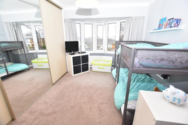 Bedroom 2 ( Front )
