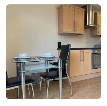 1 bed Apartment to rent Image 8