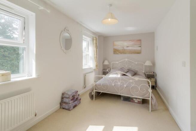 Bedroom 2 (2).jpg