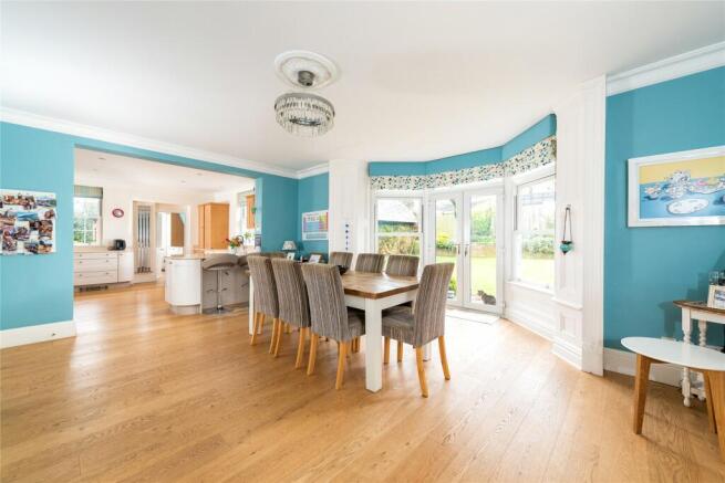 Breakfast Room