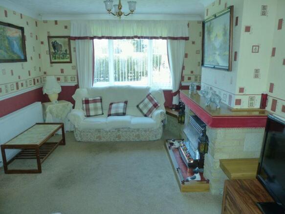 Lounge 1
