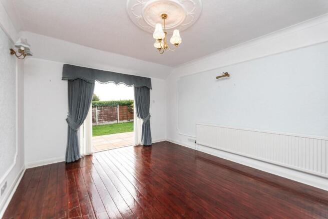 3 bed Detached Bungalow for sale Image 8