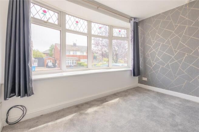 4 bed Semi-Detached for sale Image 12