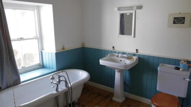 Photo 8