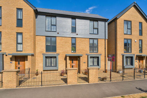 Cowleaze Path, Banwell - 4/5 BEDS/3 BATHS