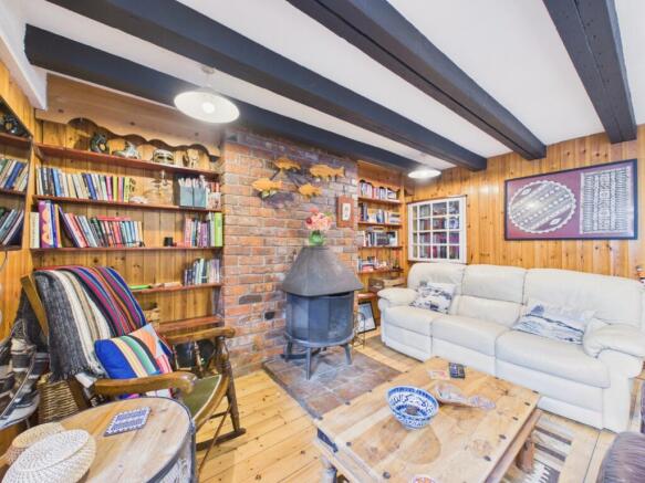 2 bed End of Terrace for sale Image 5