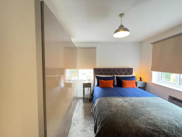 2 bed Apartment for sale Image 7