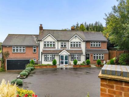 Tenbury Road, Clows Top, Kidderminster