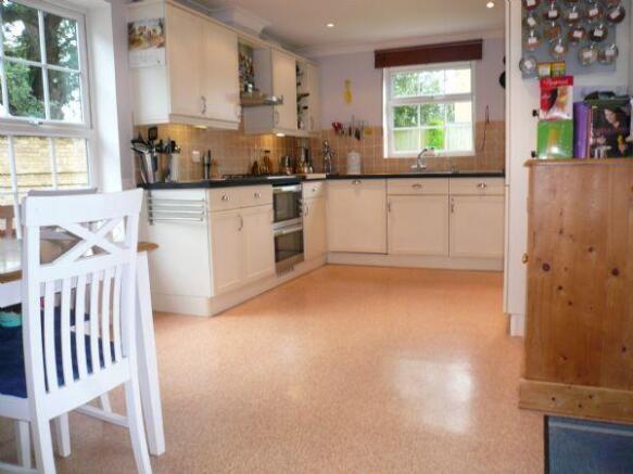 Kitchen / Breakfast