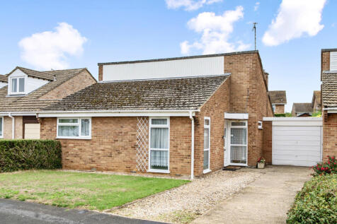 Churchill Way, Long Hanborough, Witney