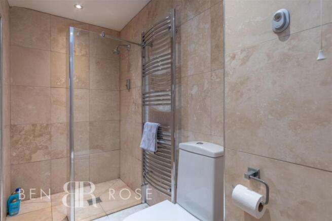 Master Ensuite