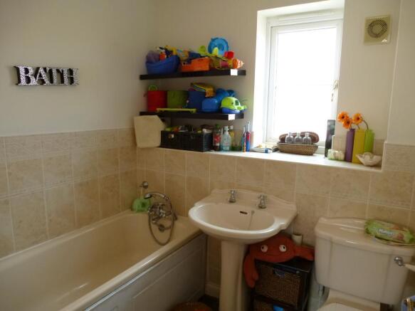 Photo 8