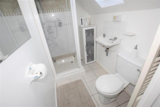 Master En-Suite Shower Room
