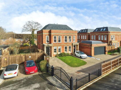Pine Lodge Way, Epsom, KT19 7AA