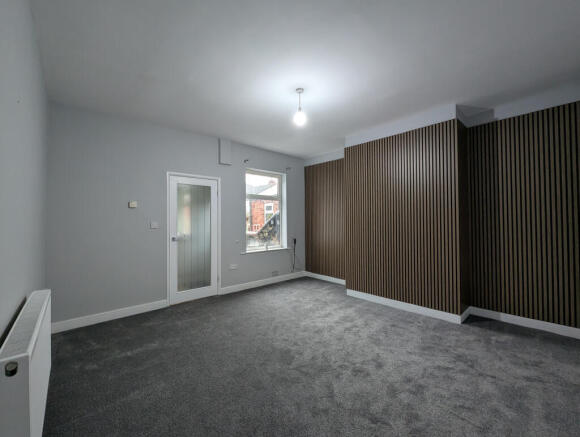 PXL_20251218_122807235