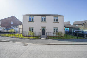 59, Glamorgan Green, Neath SA10 6FA