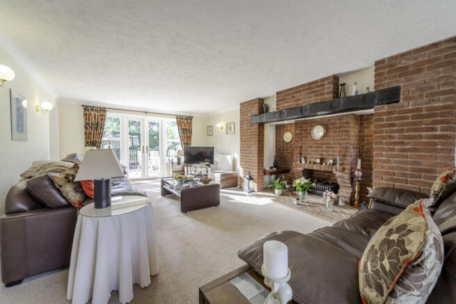 Living room 1