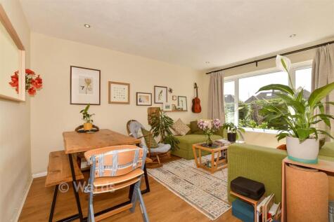 Raymond Avenue, Canterbury, Kent