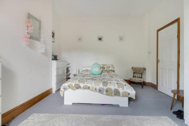 Bedroom 1 (Double)