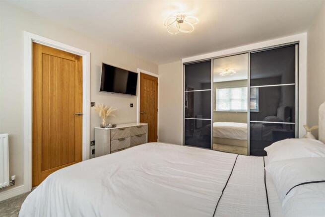 8614777-interior50-800.jpg