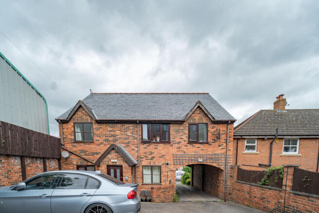 1 bed Flat for sale Image 11