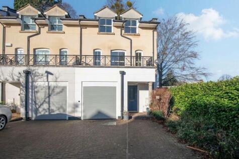Woodmeade Close, Charlton Kings, GL52