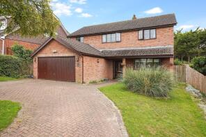 3, Barleymow Close, Lordswood, Chatham ME5 8JZ