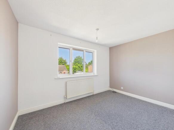 2 bed Semi-Detached for sale Image 12