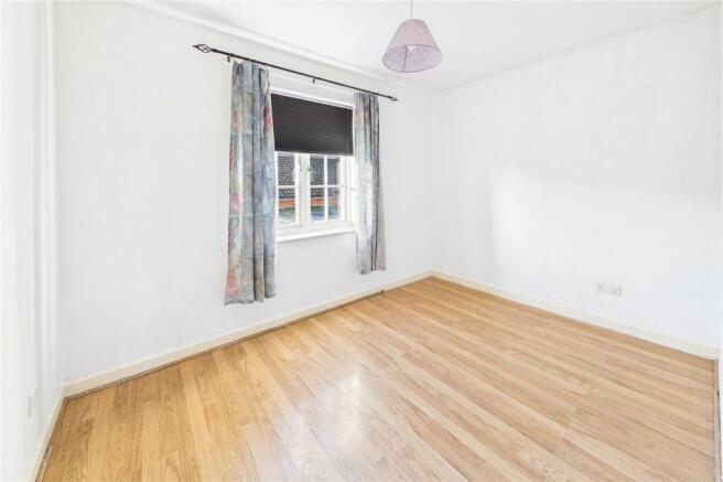 Bath Road, Thatcham, Berkshire, RG18 photo 4
