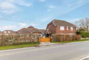 East House, Darwell Hill, Battle TN33 9QH