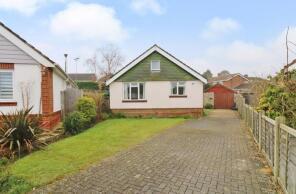 4, Nursery Grove, Hedge End SO30 0ND