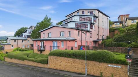 Windsor Cescent, Clydebank