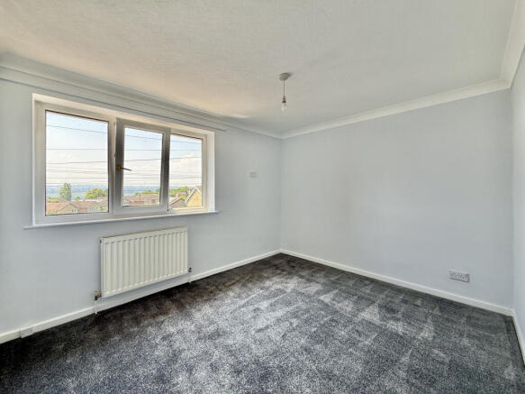 2 bed Town House to rent Image 7