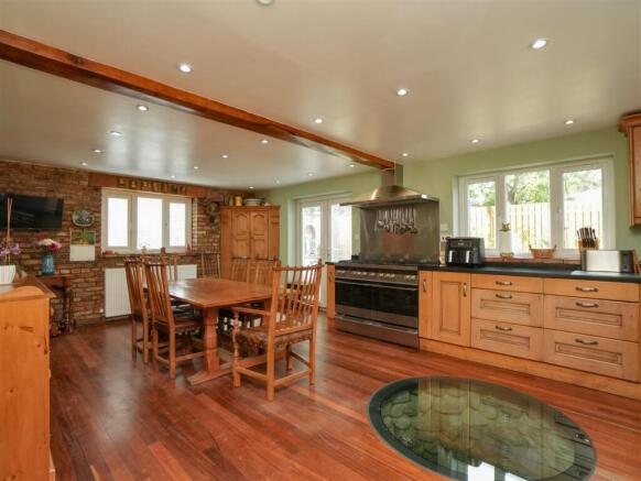 Dining Kitchen