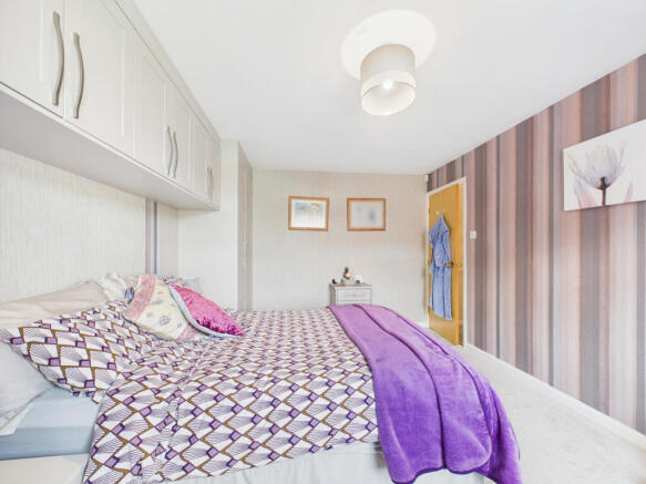 2 bed Bungalow for sale Image 12