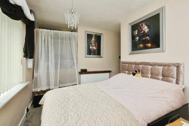 2 bed Semi-Detached for sale Image 12