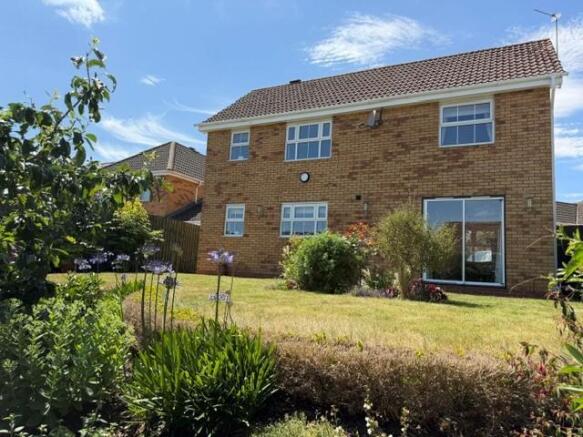 29cornfieldway22.jpg