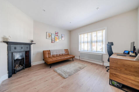 Kings Road, Fareham, Hampshire, PO16