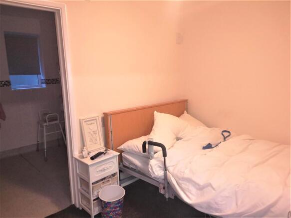 Photo 4