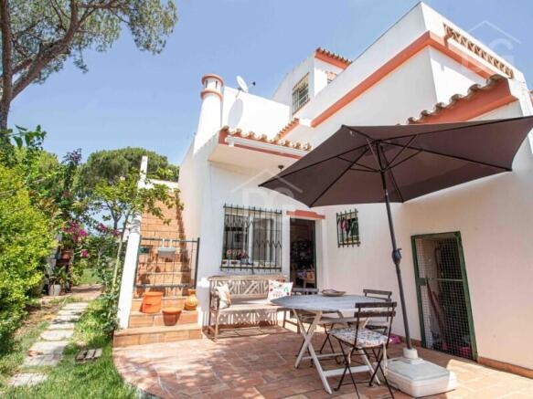 front_villa