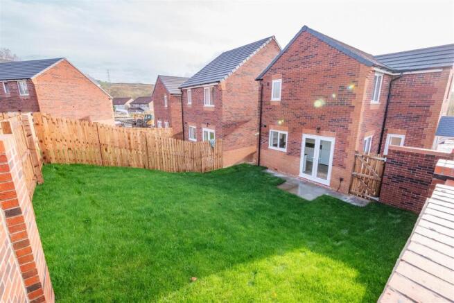 Renmore_External_Rear_Garden_4.jpg
