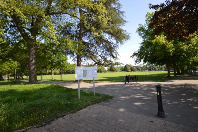 Park Opposite