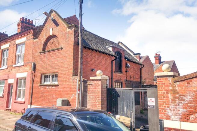 Land and outbuilding on the west side of 100 Tudor Road, Leicester, Leicestershire, LE3 5HT