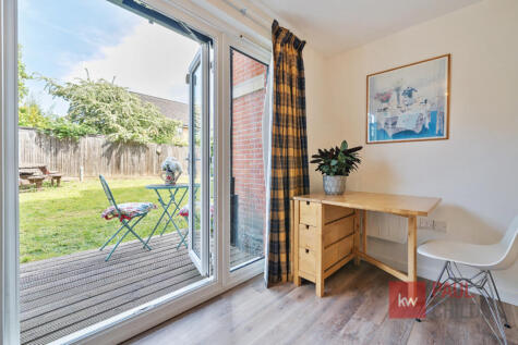 Cirrus Drive, Reading, RG2