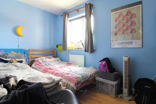 Bed 2 EH.jpg