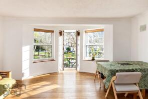 4, Dorchester Court, Norfolk Square, Brighton BN1 2QA