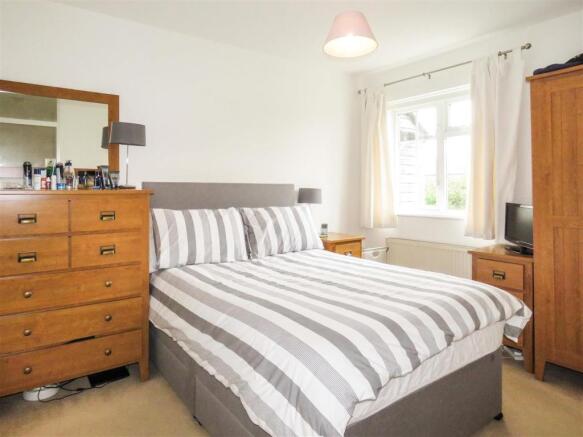Bed 2.JPG
