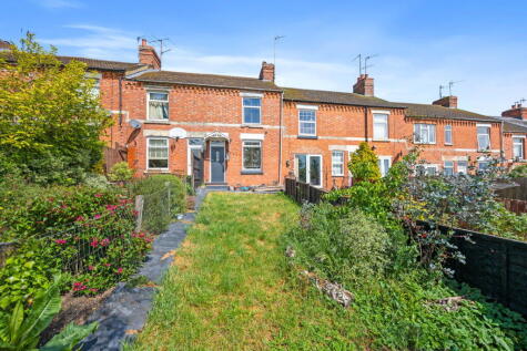 Coronation Avenue, Rothwell NN14