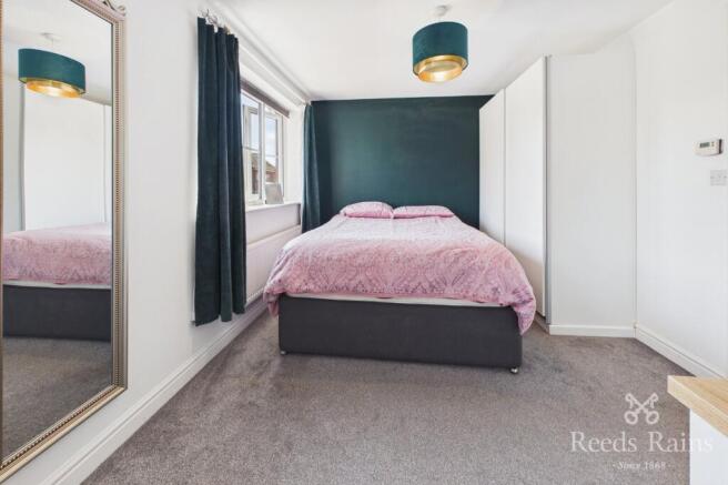 3 bed Detached for sale Image 9