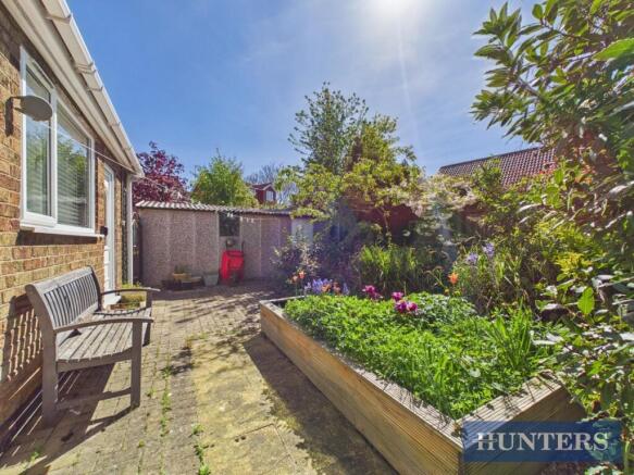 2 bed Semi-Detached Bungalow for sale Image 12